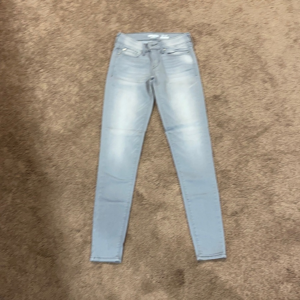 gray levi jeans